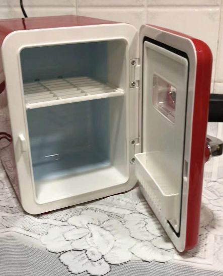 Picture of New 4L Gift Mini Refrigerator Mini Cool